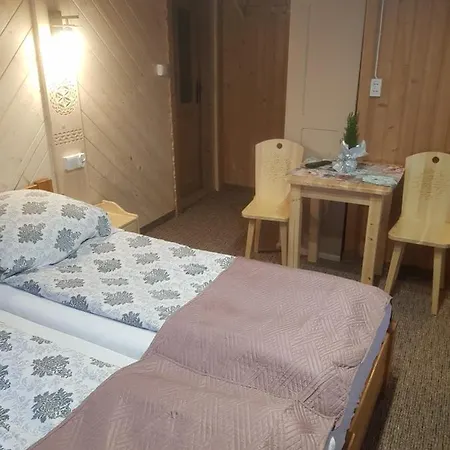 Pokoje Gosinne U Ani i Andrzeja Małe Ciche Zewnętrze zdjęcie